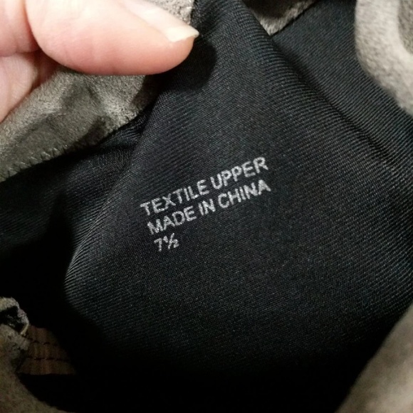 J/Slides over the knee suede boots - Picture 3 of 4